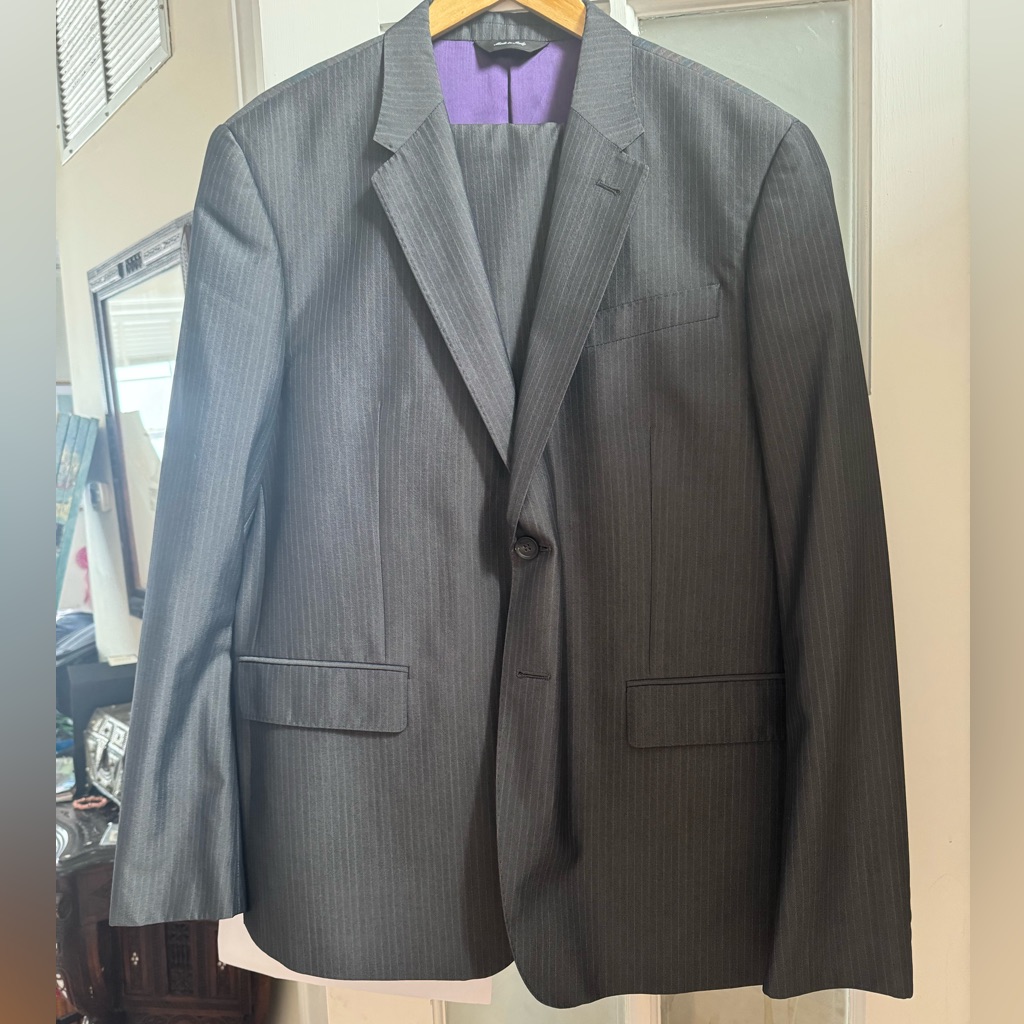 Paul Smith London Grey Suit Like New Paul Smith London Grey Suit Like New